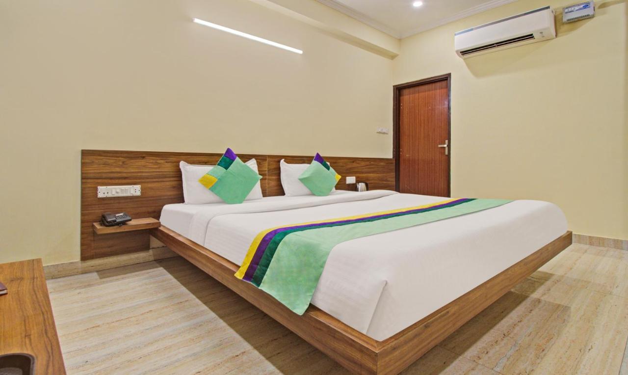 Treebo Rama Hindustani Hotel